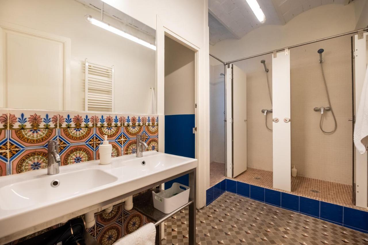B42 - Modernist Apartment For Large Groups In Eixample Barcelona Exteriér fotografie